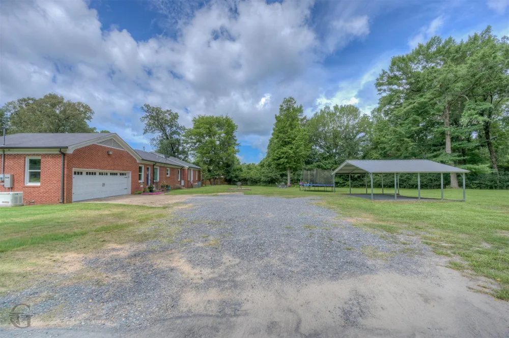 3065 Highway 155 Coushatta, LA 71019