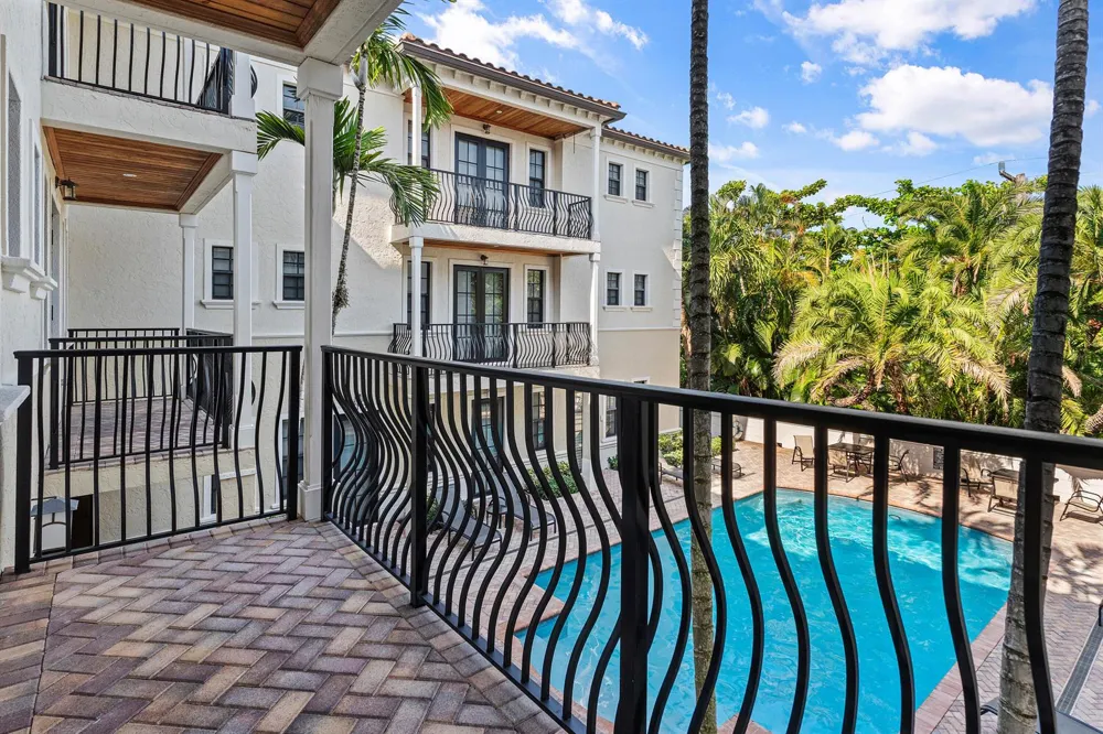 110 Gleason Street #203 Delray Beach, FL 33483