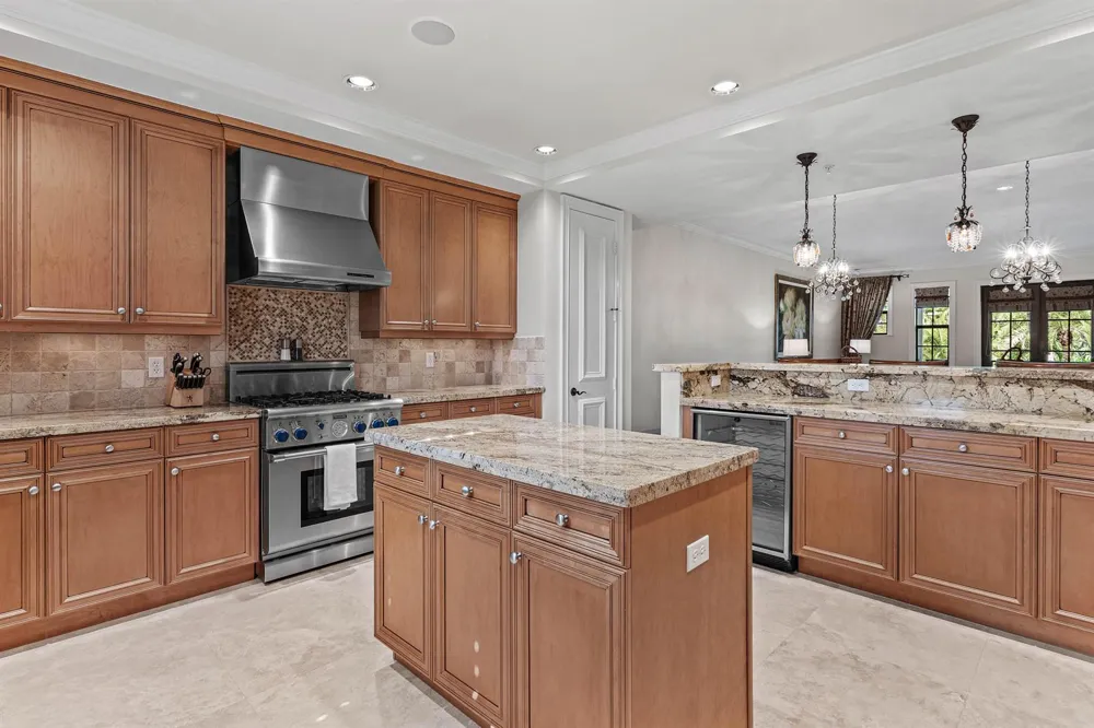 110 Gleason Street #203 Delray Beach, FL 33483