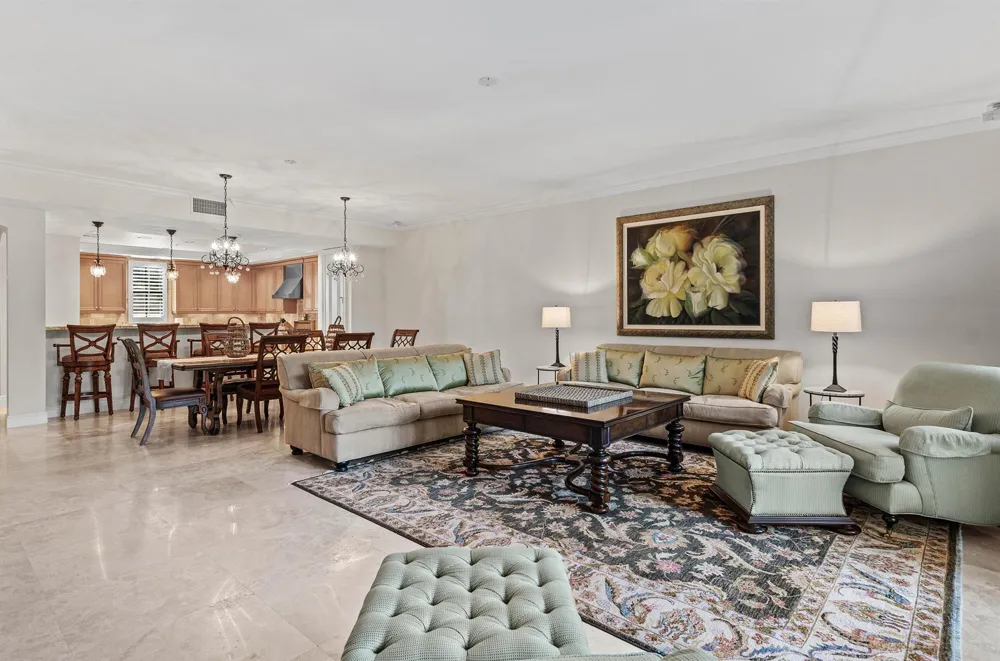 110 Gleason Street #203 Delray Beach, FL 33483
