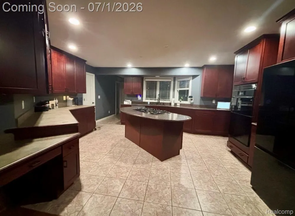 3780 Lake Lapeer Drive Elba Township, MI 48455