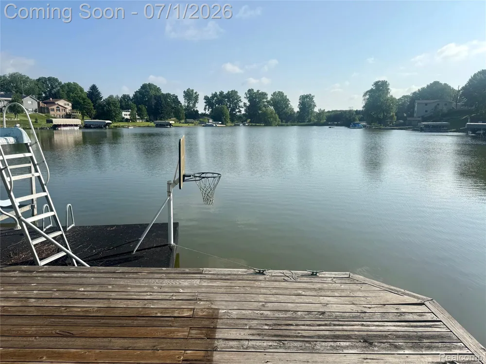 3780 Lake Lapeer Drive Elba Township, MI 48455