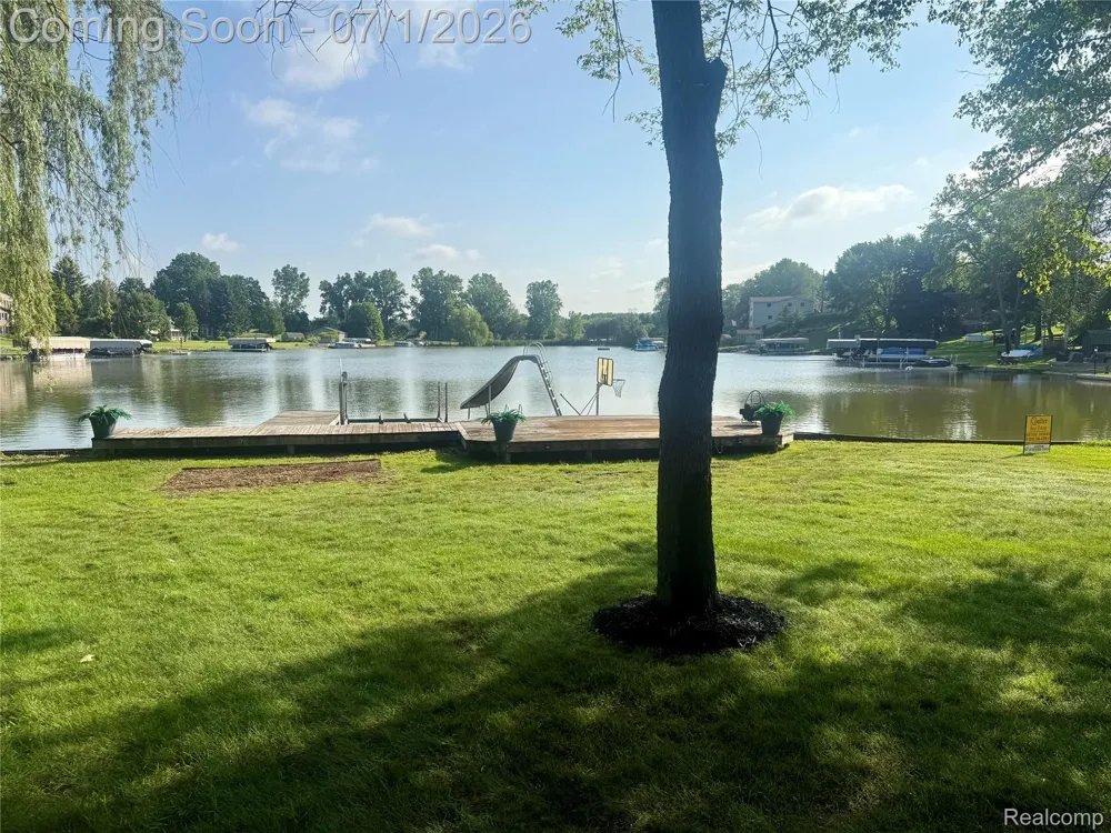 3780 Lake Lapeer Drive Elba Township, MI 48455