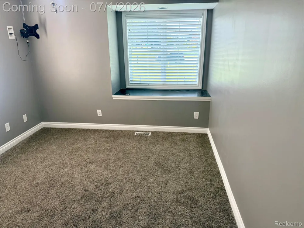 3780 Lake Lapeer Drive Elba Township, MI 48455