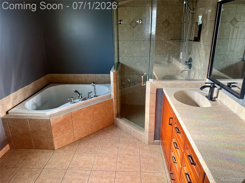 3780 Lake Lapeer Drive Elba Township, MI 48455