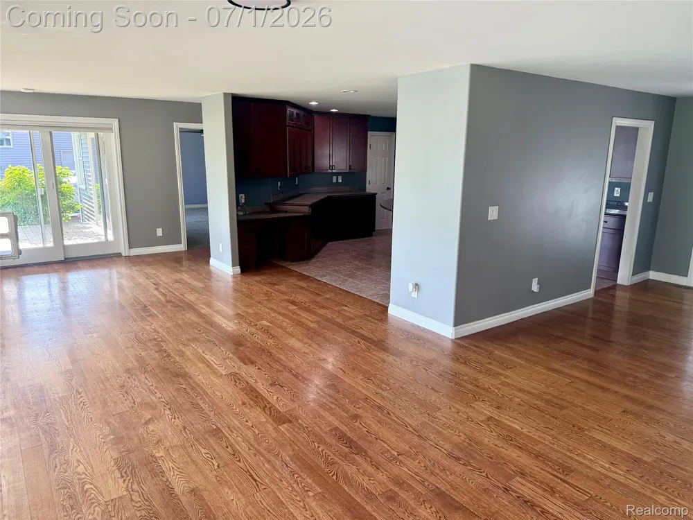3780 Lake Lapeer Drive Elba Township, MI 48455