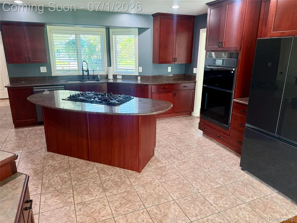 3780 Lake Lapeer Drive Elba Township, MI 48455