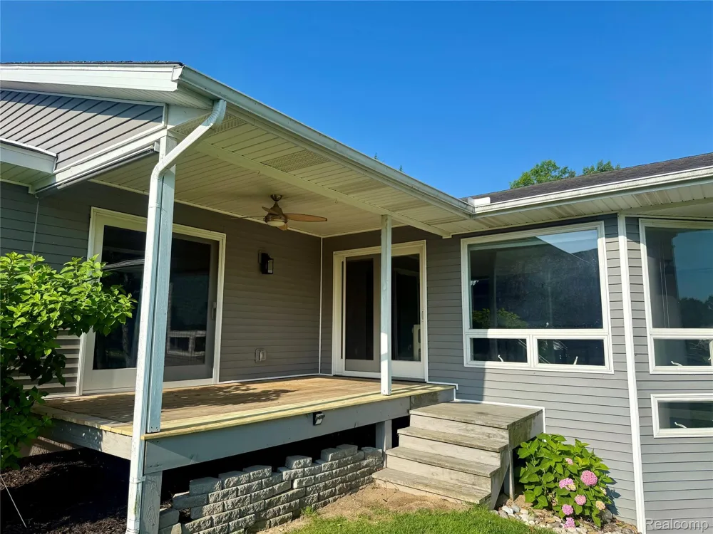 3780 Lake Lapeer Drive Elba Township, MI 48455