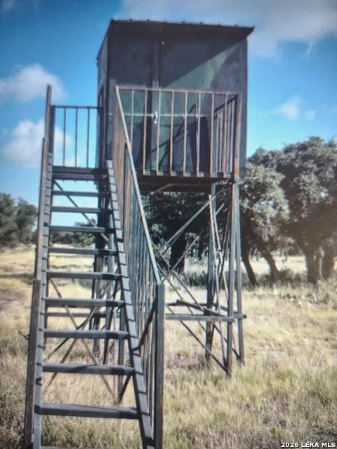 988 S D 71600 Rocksprings, TX 78880