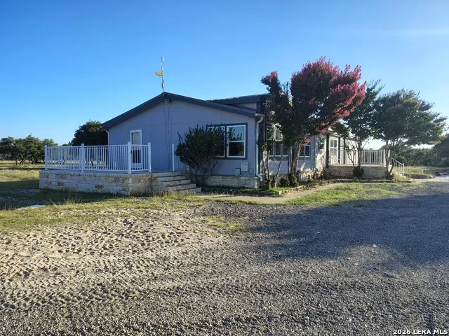 988 S D 71600 Rocksprings, TX 78880