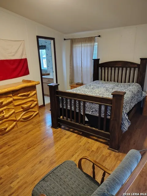 988 S D 71600 Rocksprings, TX 78880