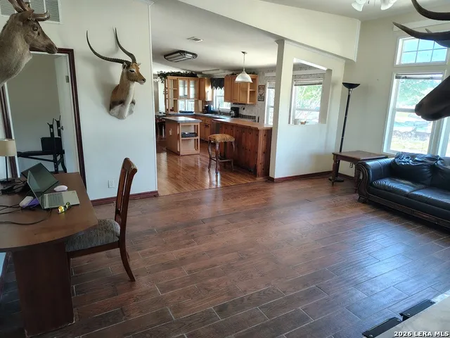 988 S D 71600 Rocksprings, TX 78880