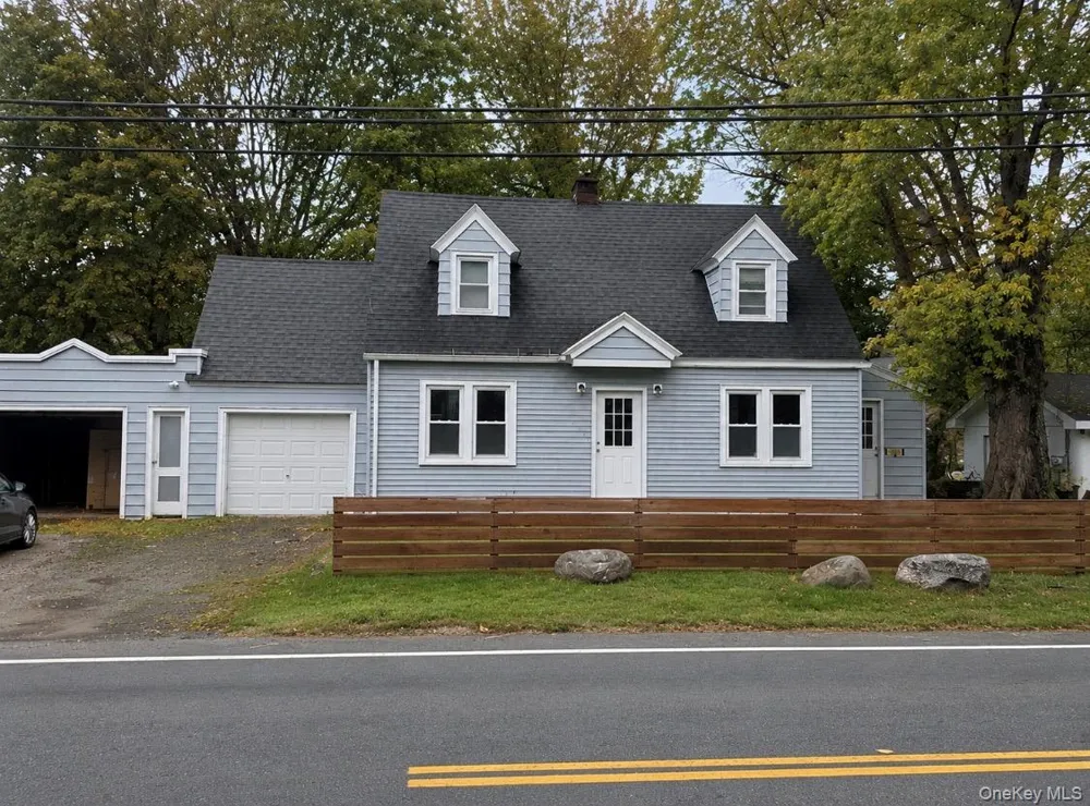 6221 State Route 42 Woodbourne, NY 12788