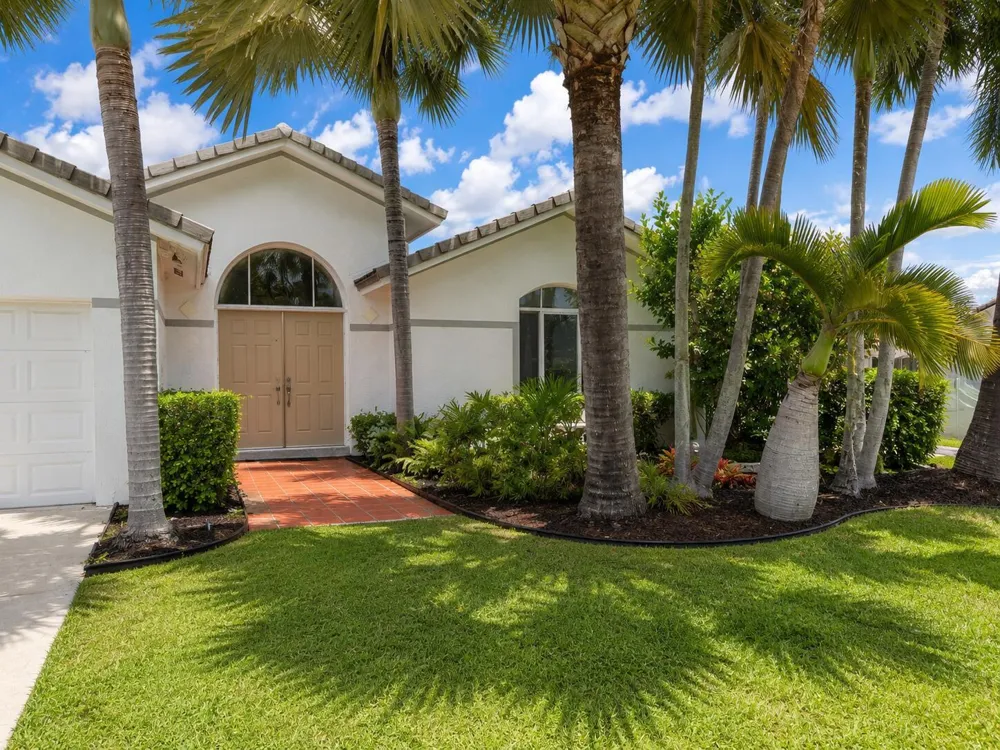 17202 SW 149th Place Miami, FL 33187