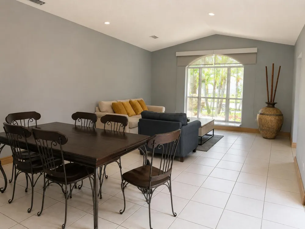 17202 SW 149th Place Miami, FL 33187