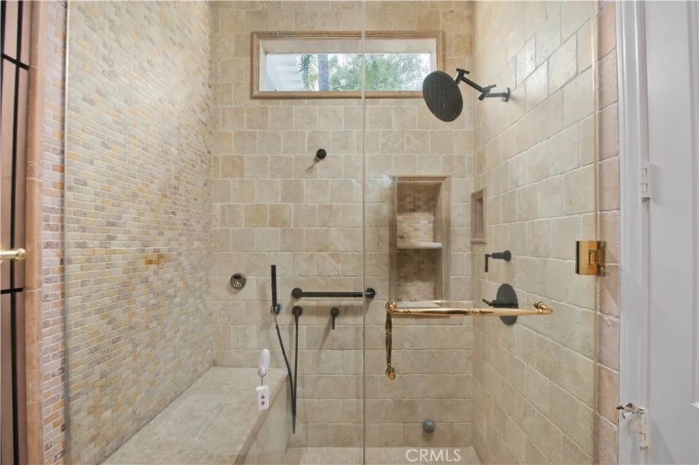 5607 Manley Court Calabasas, CA 91302