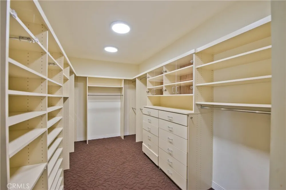 5607 Manley Court Calabasas, CA 91302