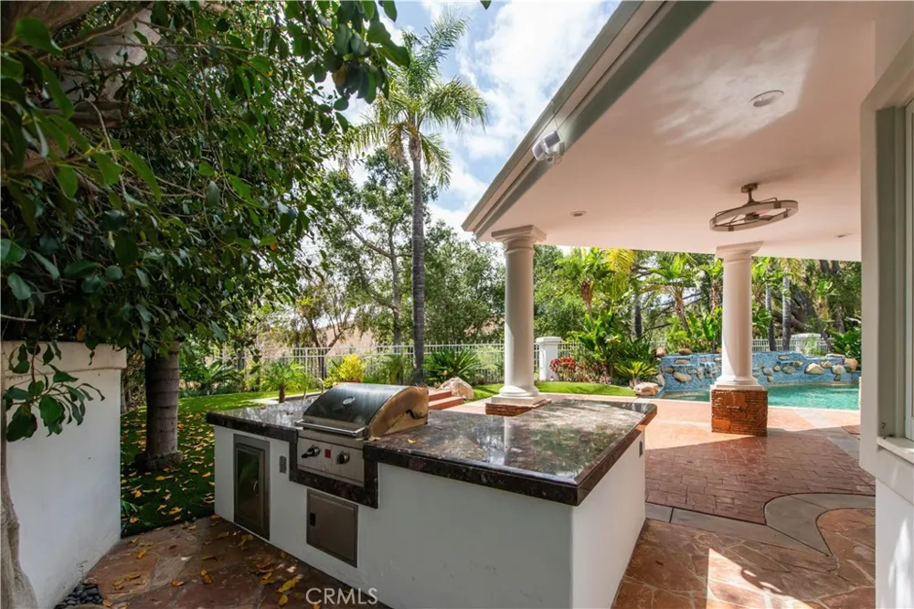 5607 Manley Court Calabasas, CA 91302