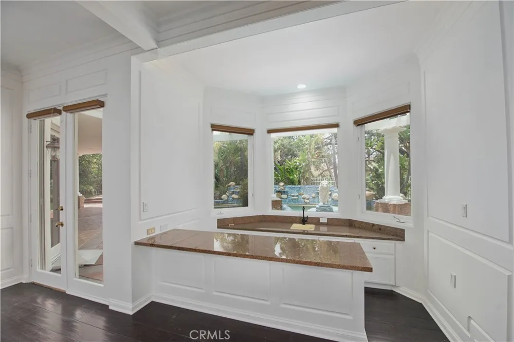 5607 Manley Court Calabasas, CA 91302