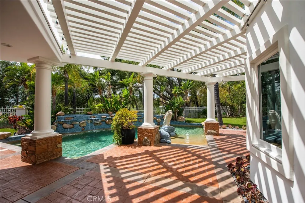 5607 Manley Court Calabasas, CA 91302