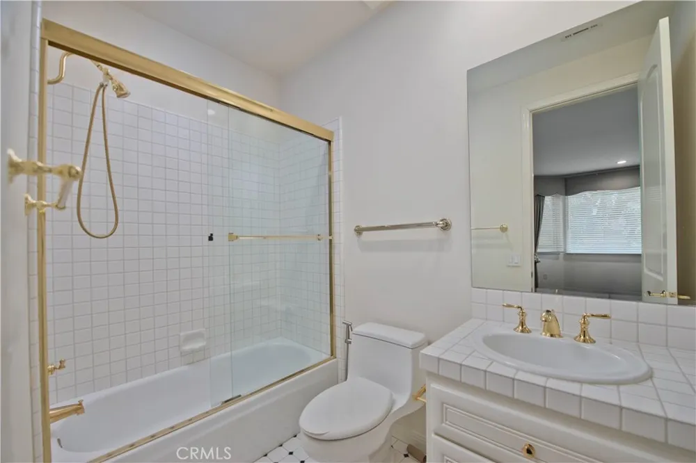 5607 Manley Court Calabasas, CA 91302