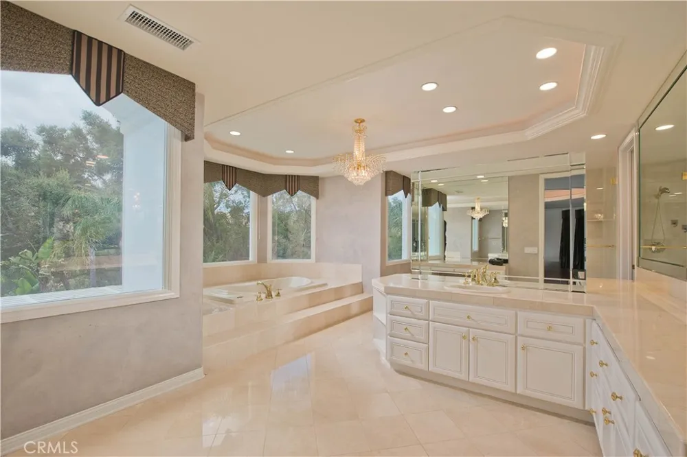 5607 Manley Court Calabasas, CA 91302