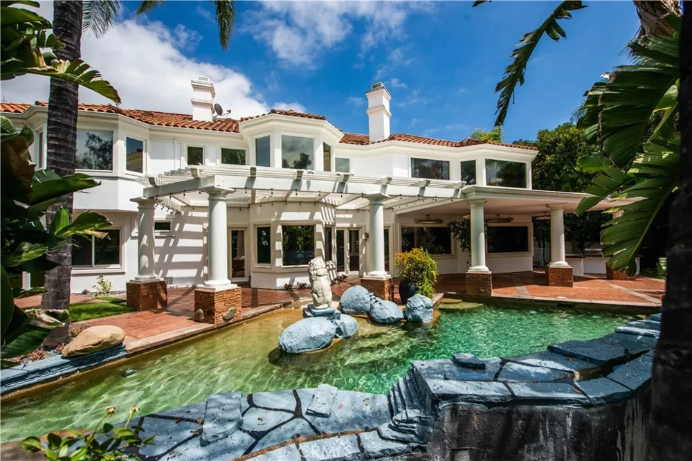 5607 Manley Court Calabasas, CA 91302