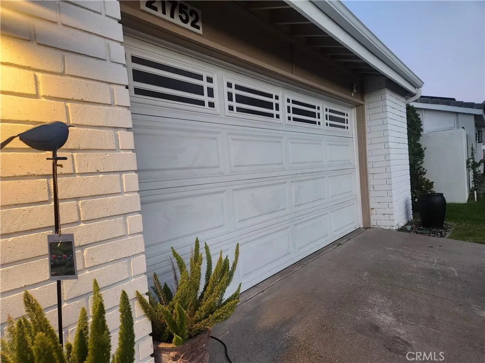21752 Northwood Lane Lake Forest, CA 92630