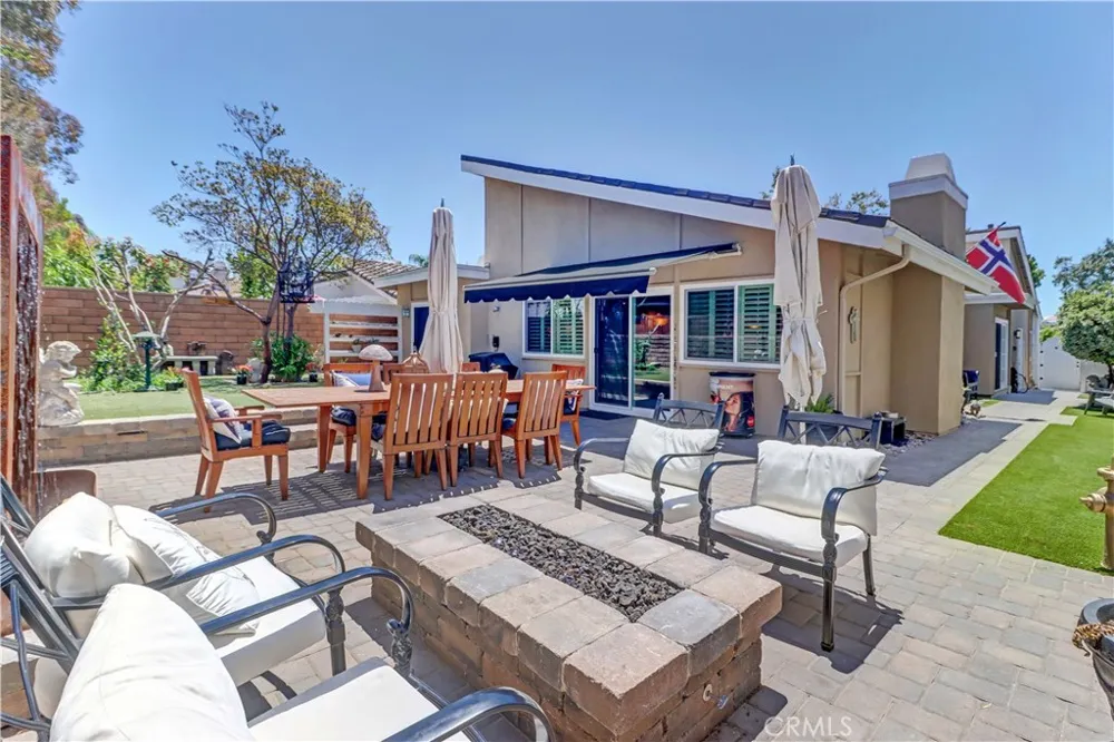 21752 Northwood Lane Lake Forest, CA 92630