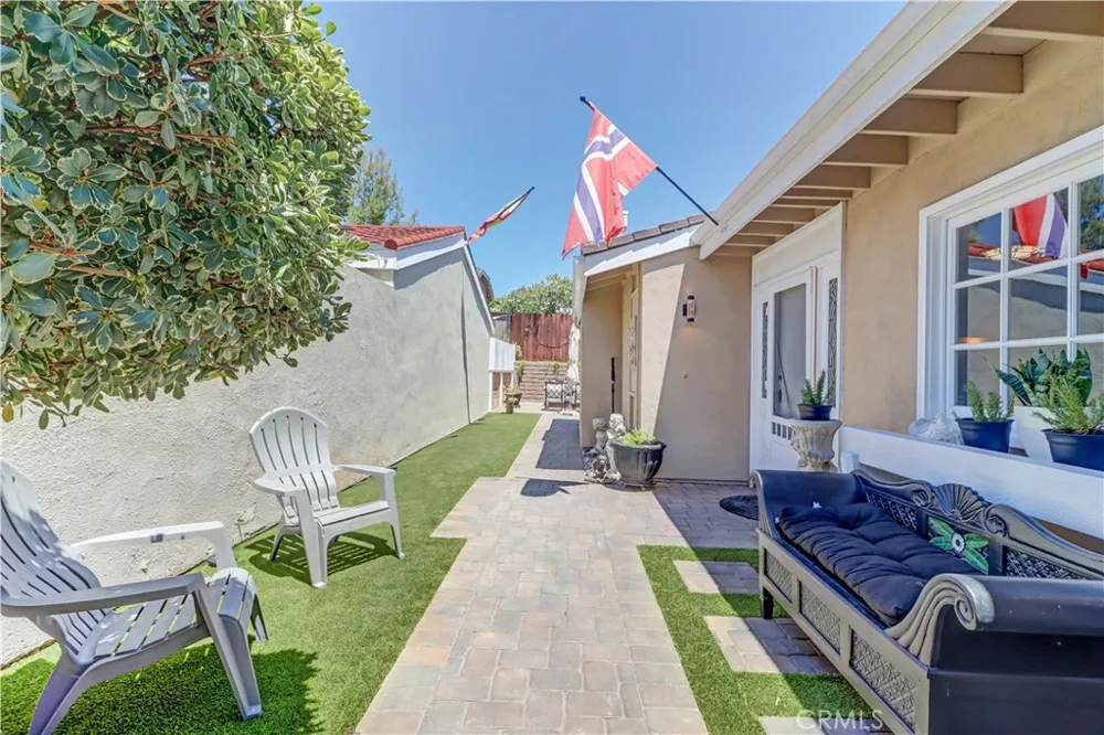 21752 Northwood Lane Lake Forest, CA 92630