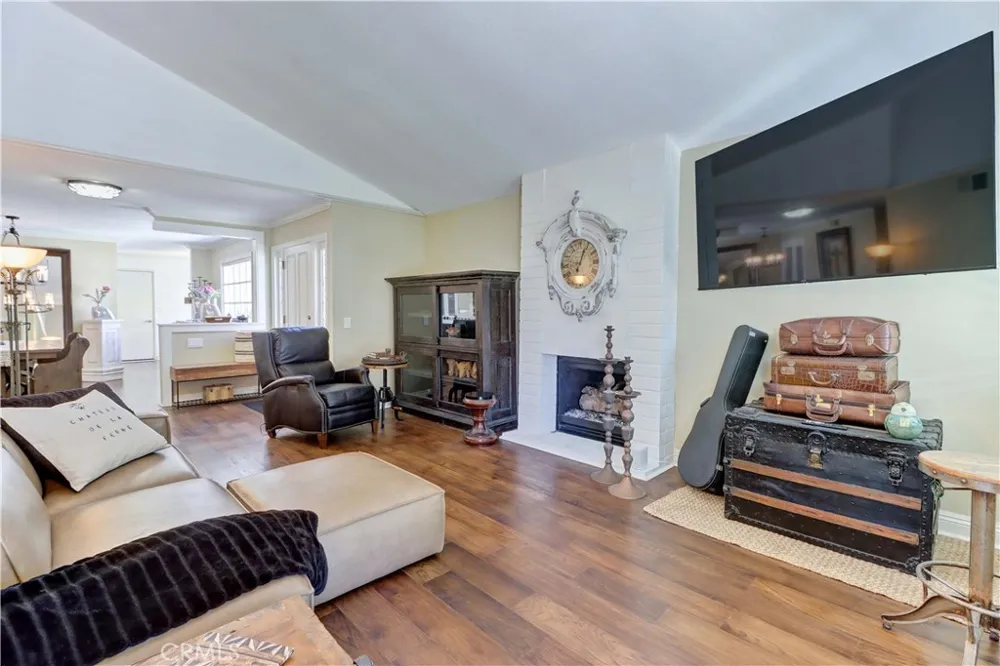 21752 Northwood Lane Lake Forest, CA 92630
