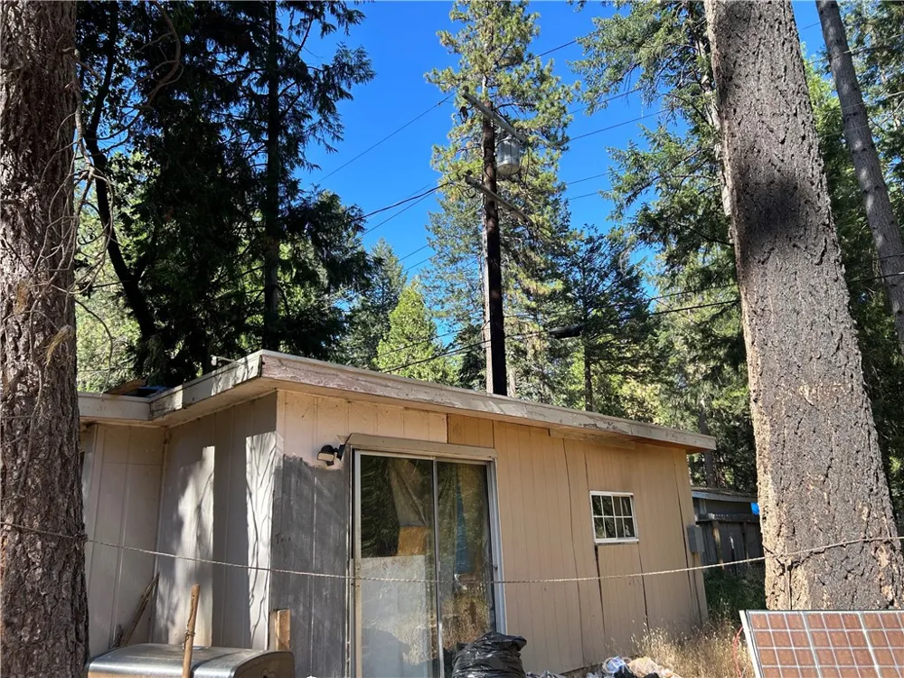 14856 Upland Magalia, CA 95954