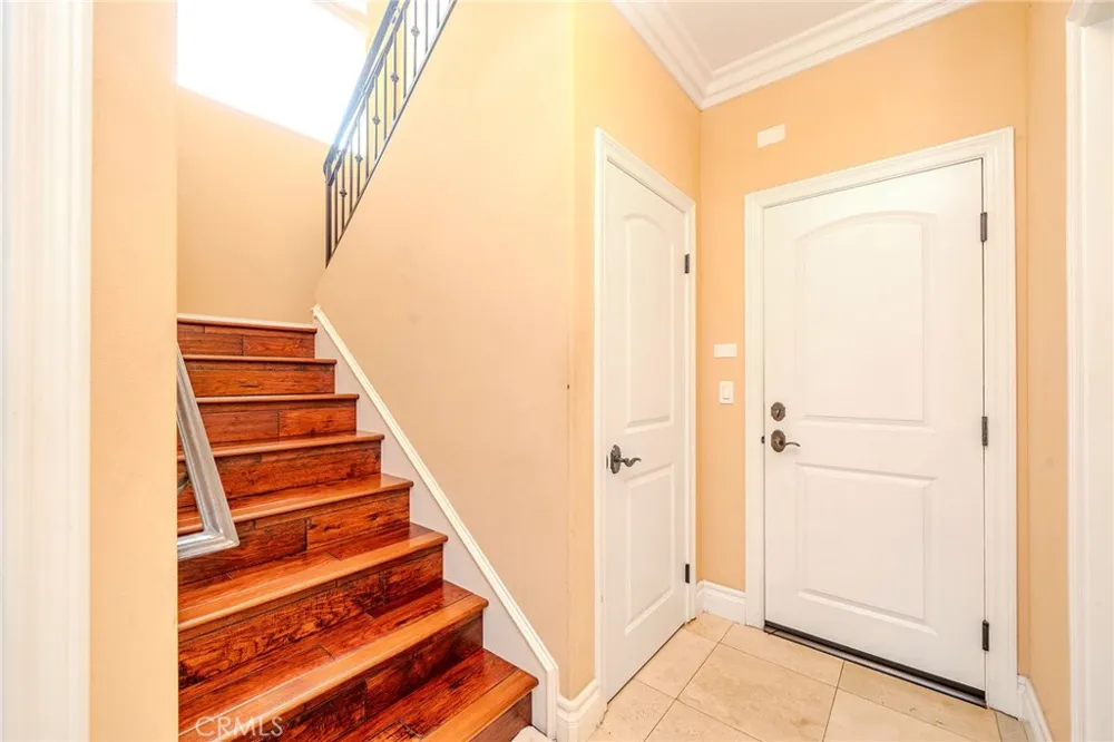2702 Gates Avenue #A Redondo Beach, CA 90278