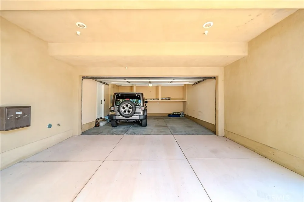 2702 Gates Avenue #A Redondo Beach, CA 90278
