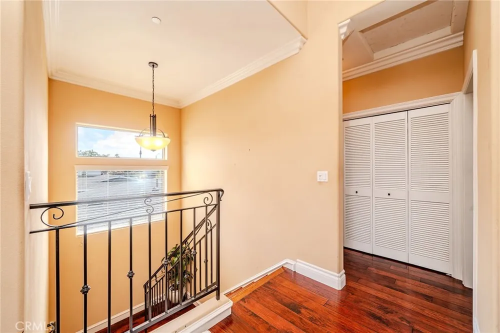 2702 Gates Avenue #A Redondo Beach, CA 90278