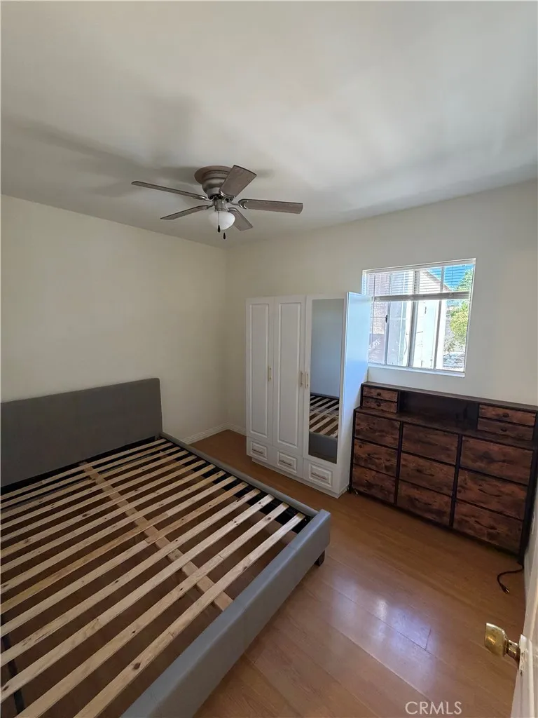 10642 Nettleton #1/2 Sun Valley, CA 91352