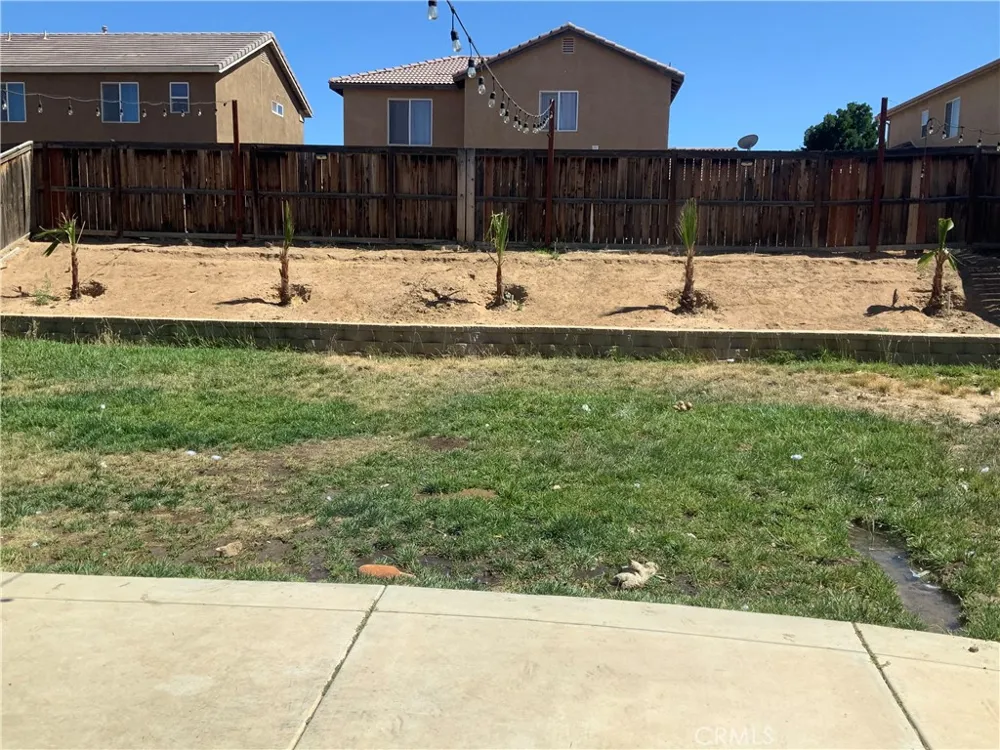 13951 Jockey Ln Victorville, CA 92394