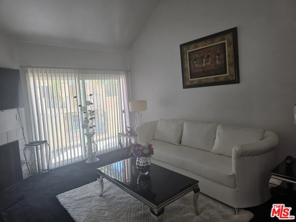 438 E Spruce Avenue #133 Inglewood, CA 90301
