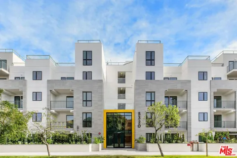 5320 Cartwright Avenue #307