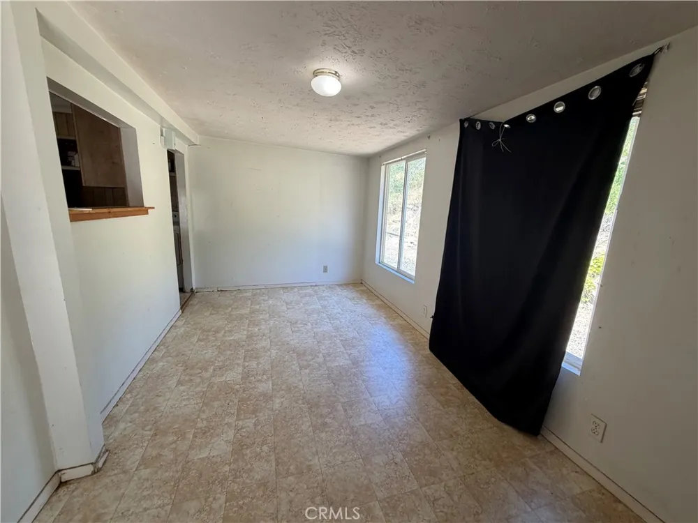 520 Black Bart Oroville, CA 95966