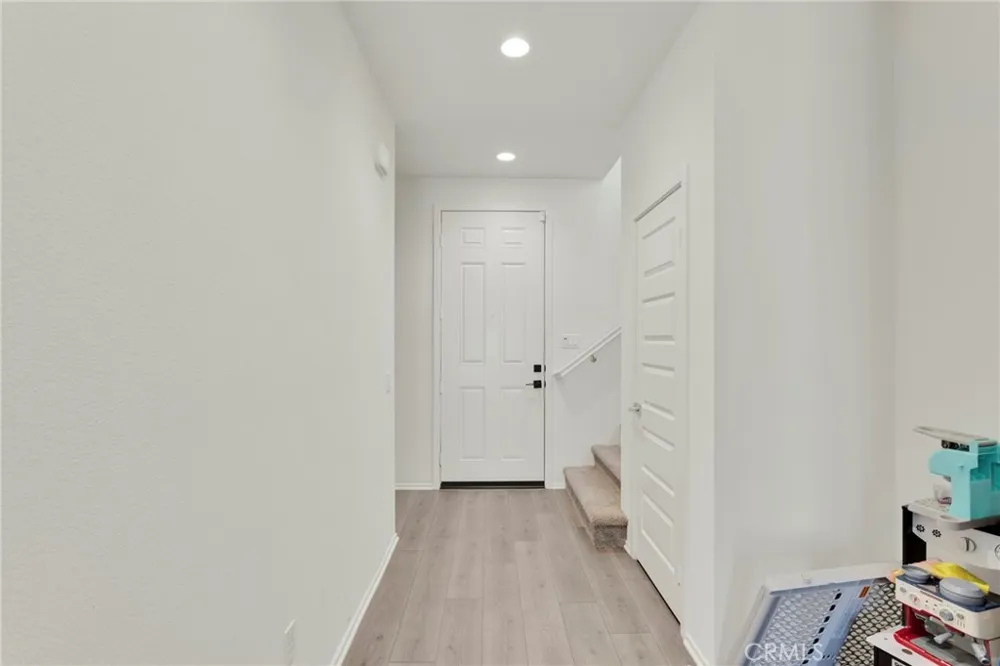 13097 Lancaster Hesperia, CA 92344
