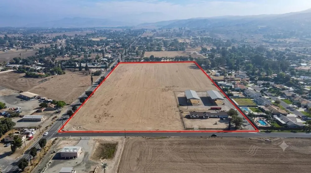 22060 Olivas Avenue Nuevo/Lakeview, CA 92567