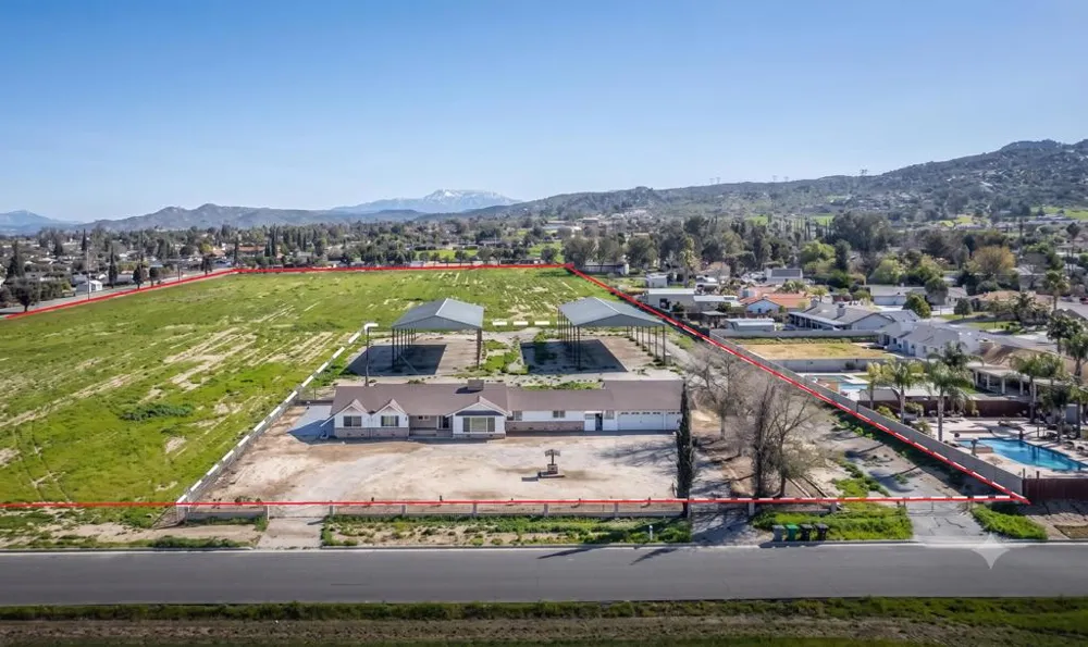 22060 Olivas Avenue Nuevo/Lakeview, CA 92567