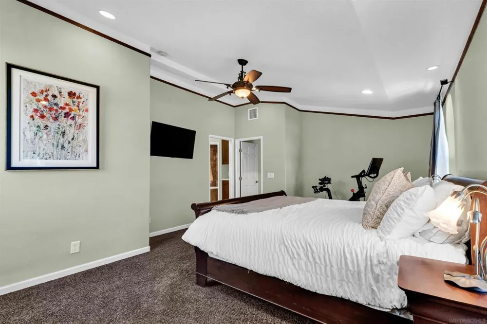 7310 Hamlet Ave. San Diego, CA 92120