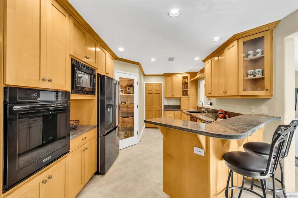 7310 Hamlet Ave. San Diego, CA 92120
