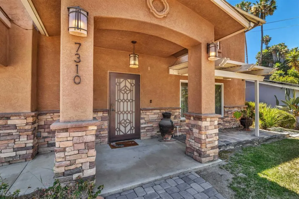 7310 Hamlet Ave. San Diego, CA 92120