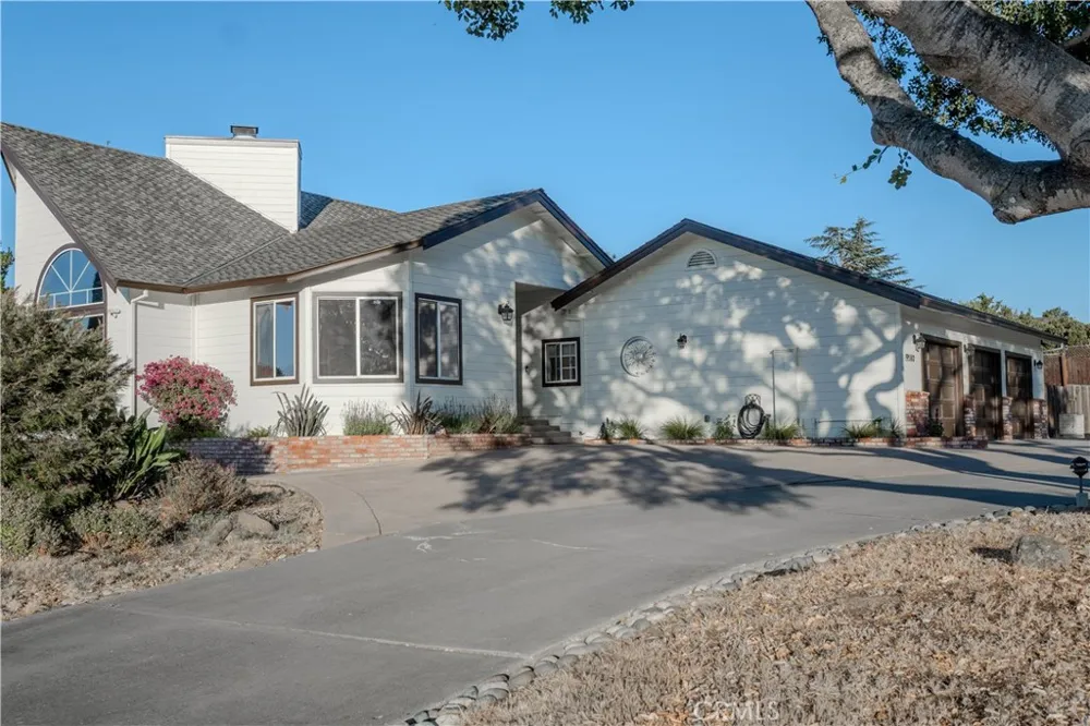 19580 Redding Salinas, CA 93908