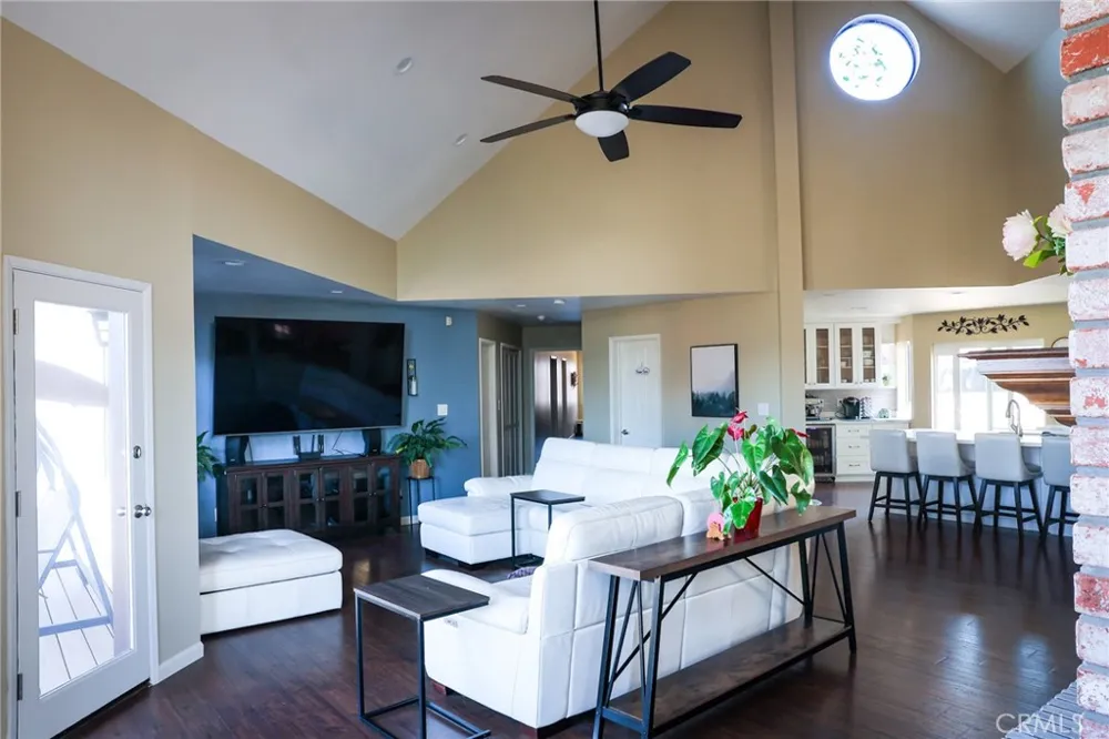 19580 Redding Salinas, CA 93908