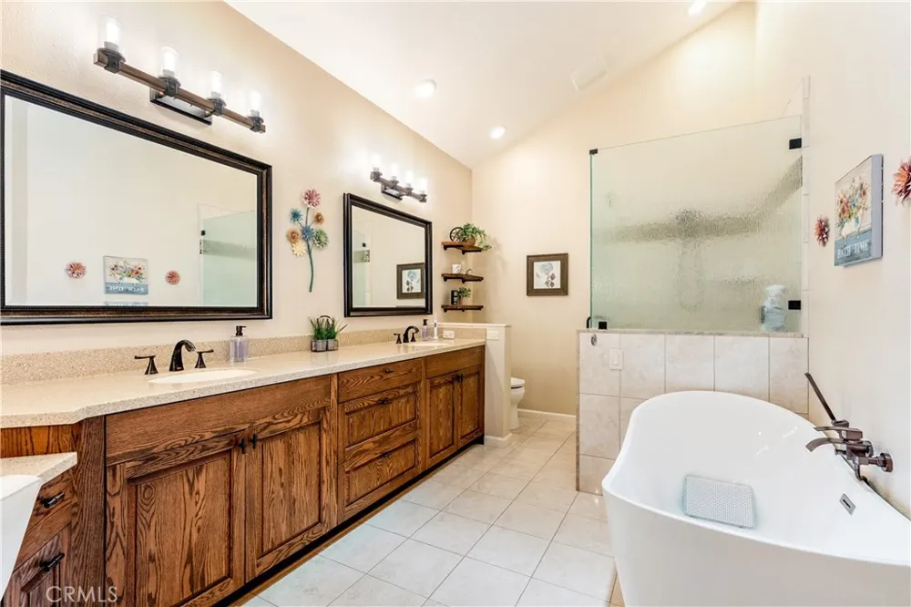 19580 Redding Salinas, CA 93908