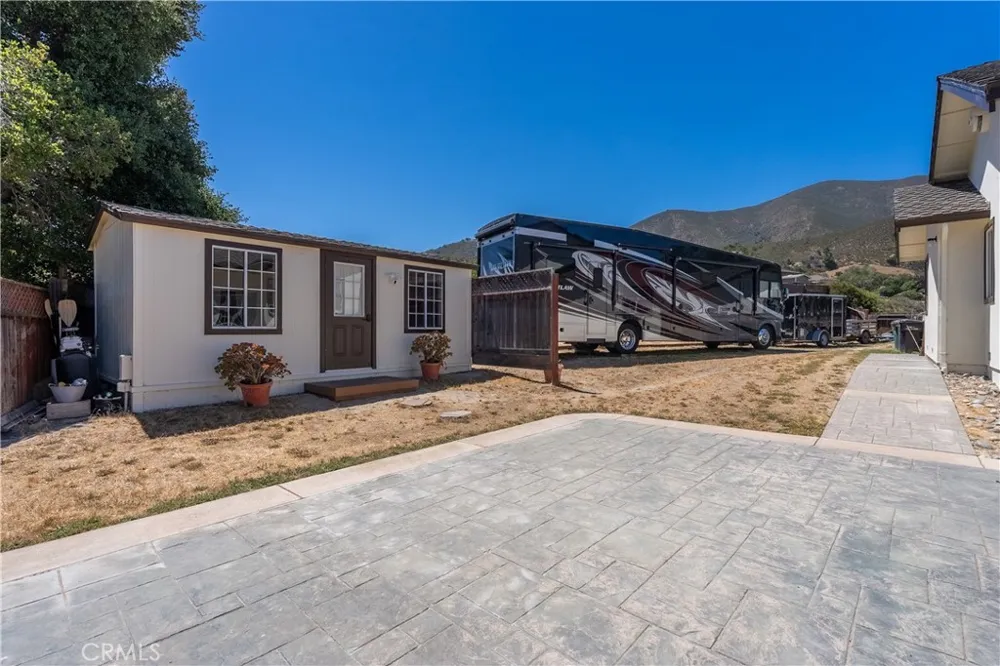 19580 Redding Salinas, CA 93908